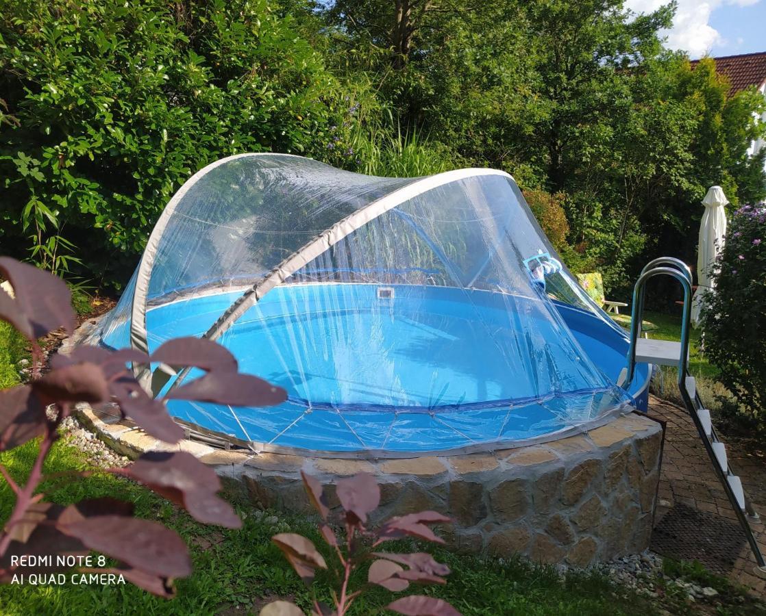 Mediterran-Skandinavisch - Outdoorwhirlpool Ganzjaehrig Burgthann Dış mekan fotoğraf